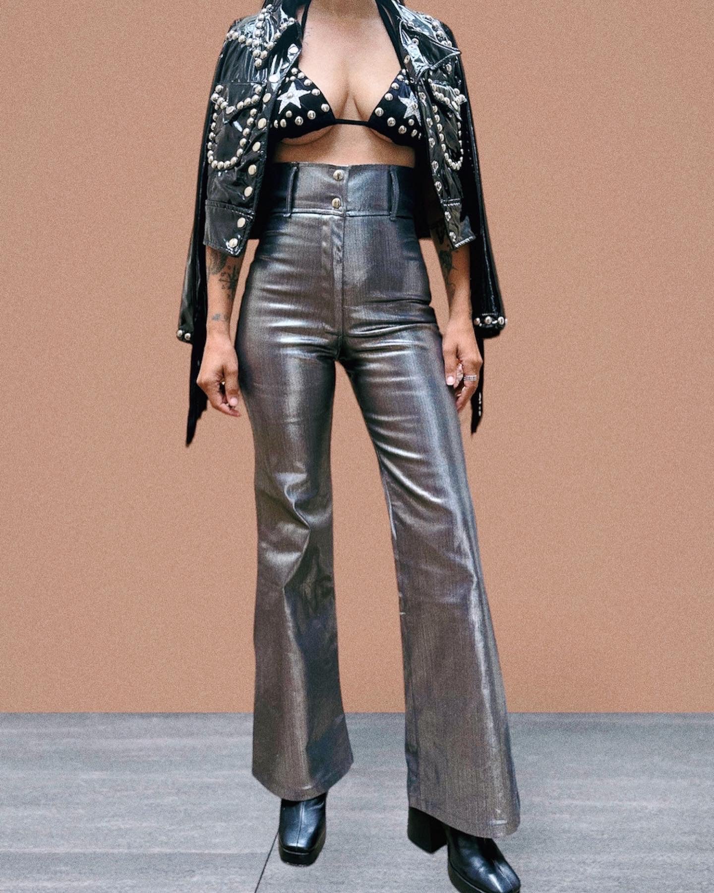 Dolly Bells Silver XL+ star hot-pants 2X (Sample sale)